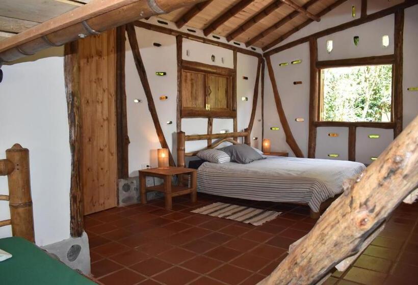 スタンダードトリプルルーム, La Casa De Francois