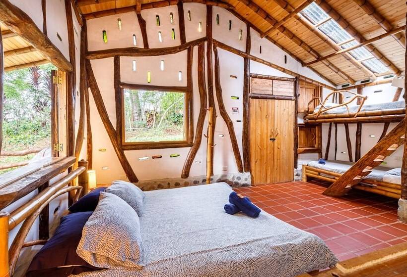 スタンダードルーム, La Casa De Francois