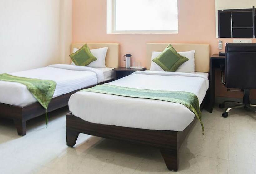 Номер Стандарт, Treebo Atithi Inn