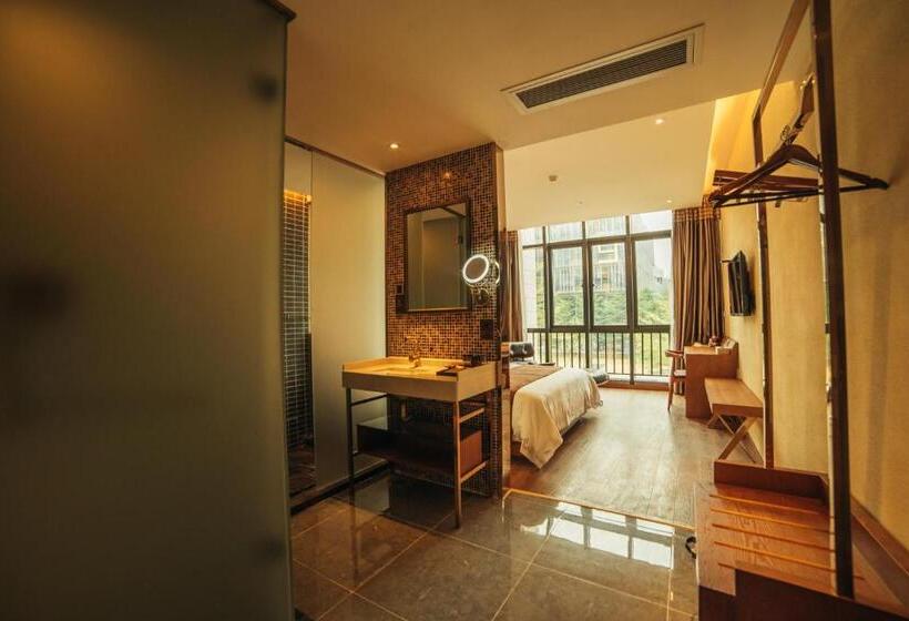 标准间, James Joyce Hotel Zhuhai Hengqin Chimelong