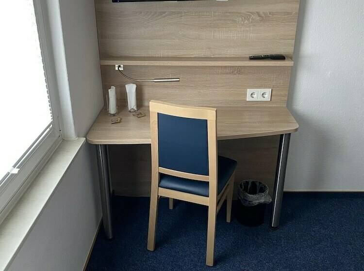 标准间, Motel Herbold