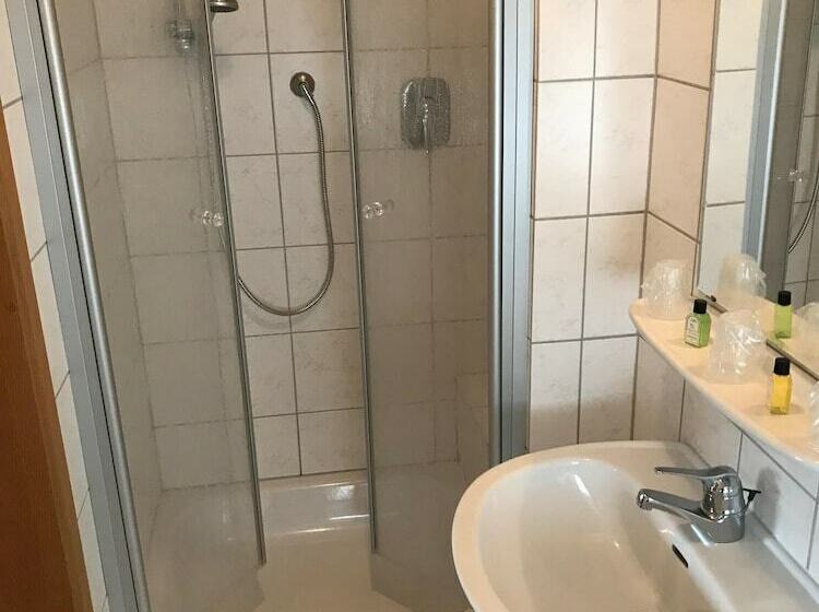 标准间, Motel Herbold