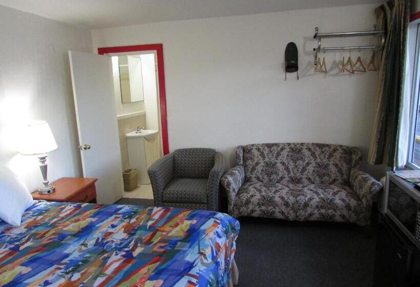 스탠다드 룸 킹사이즈 침대, Parsons Inn Downtown Parsons,tn