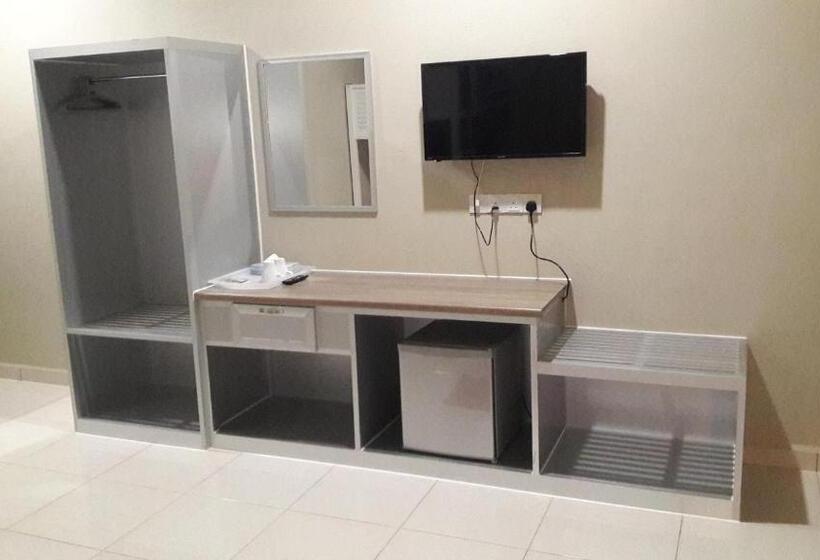 غرفة عائلية, Destini Akef Villa