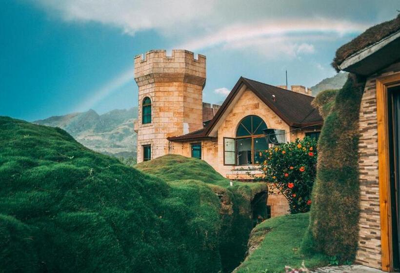 침실 1개 주택, Bambuda Castle