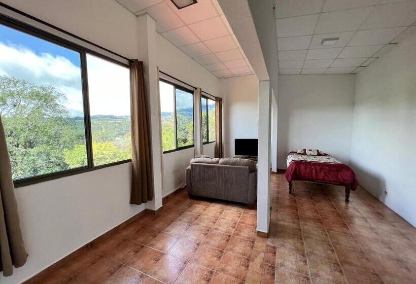 침실 1개 아파트, Bambuda Castle