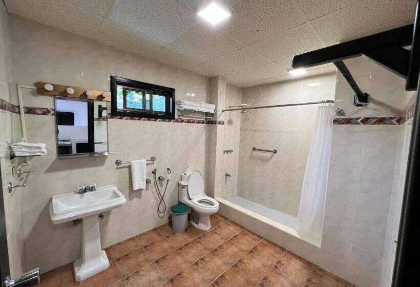 Номер Стандарт, Bambuda Castle