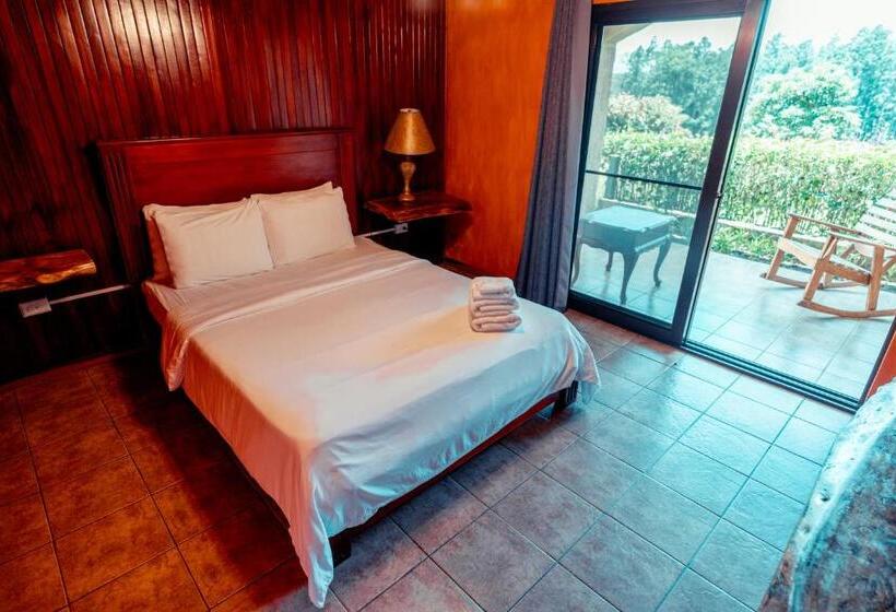 كابينة, Bambuda Castle