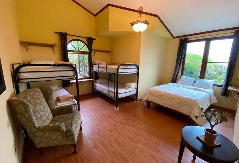 패밀리 룸, Bambuda Castle