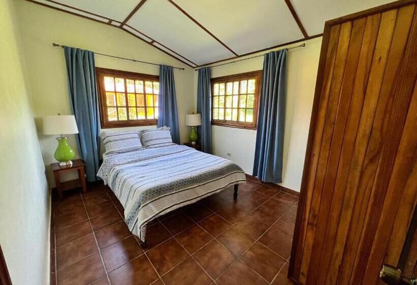 شقة غرفتين, Bambuda Castle