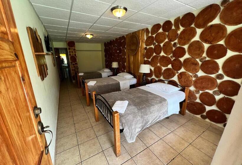 스탠다드 트리플 룸, Bambuda Castle