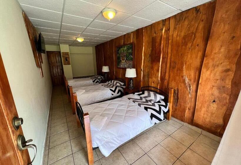 스탠다드 트리플 룸, Bambuda Castle