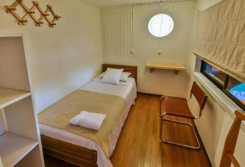3-Bett-Standardzimmer, Hola Pucon