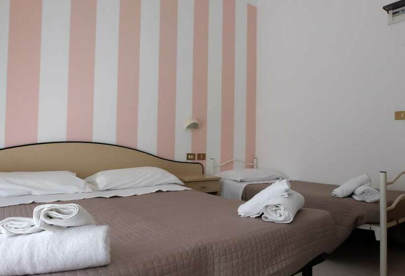 اتاق استاندارد, Beach Hotel Clerice