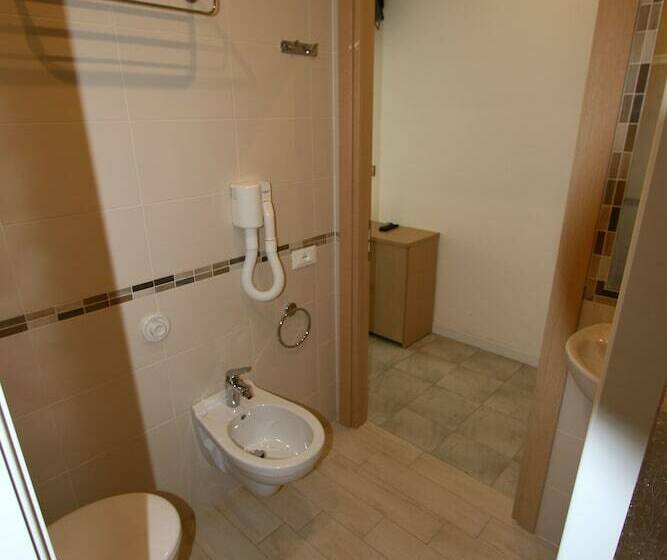 اتاق استاندارد, Beach Hotel Clerice