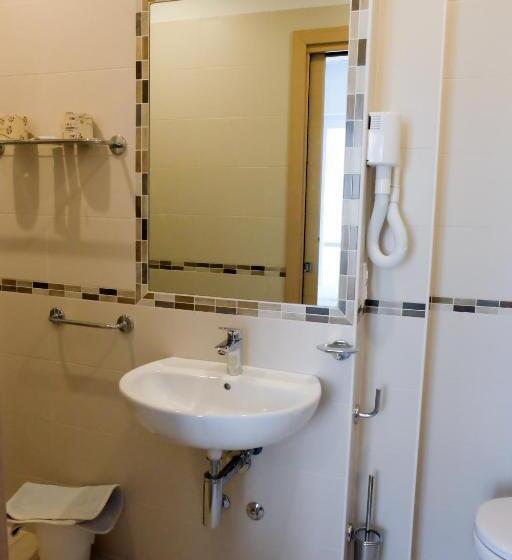 اتاق استاندارد, Beach Hotel Clerice