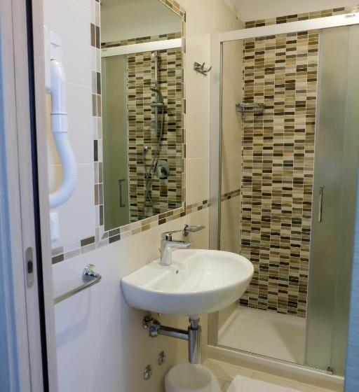 اتاق استاندارد, Beach Hotel Clerice