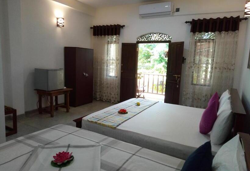 Quarto Triplo Comfort, Ging View Villa