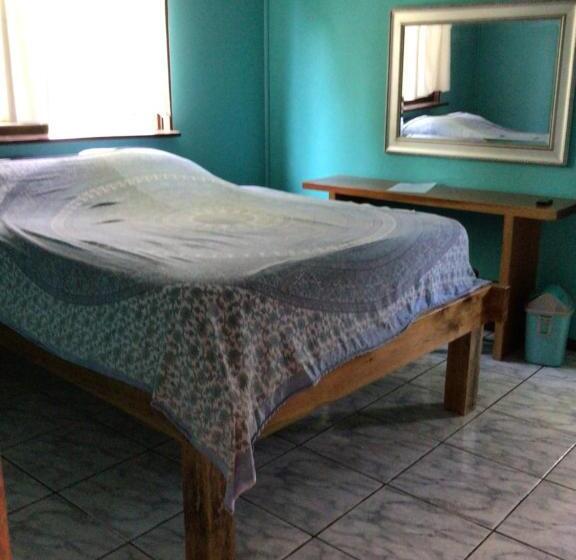 اتاق اکونومی, Jodokus Inn