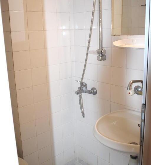 스탠다드 룸, Trakia