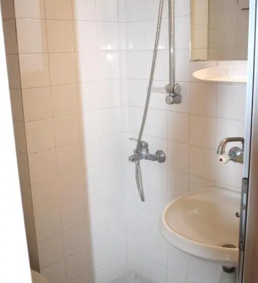 اتاق استاندارد, Trakia