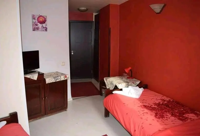 اتاق استاندارد, Trakia