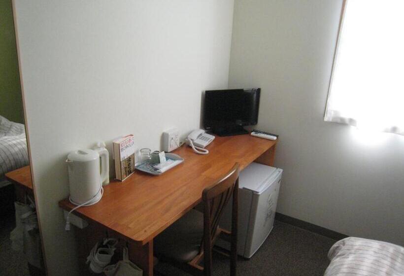 اتاق استاندارد یک نفره, Kumagaya Royal Hotel Suzuki