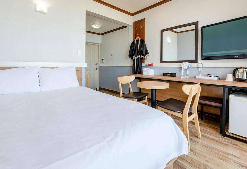 １ベッドルームベーシックアパートメント, Yangyang Eight