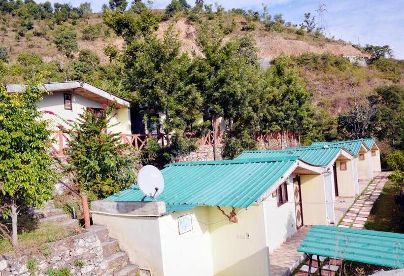 Cabana, Astraal Resorts And Spa