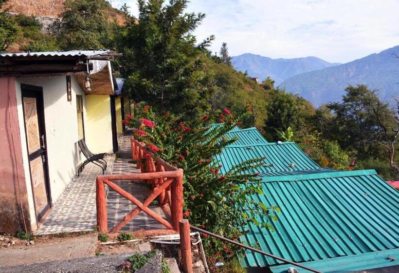 Quarto Deluxe com Sacada, Astraal Resorts And Spa