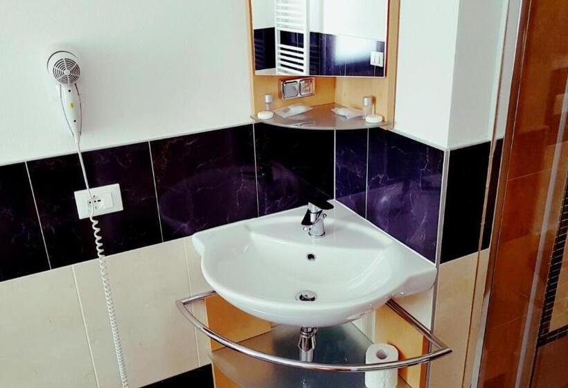 غرفة قياسية, Ai Colli