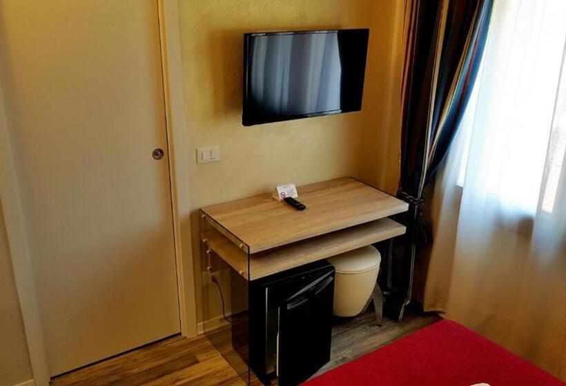 غرفة قياسية فردية, Ai Colli