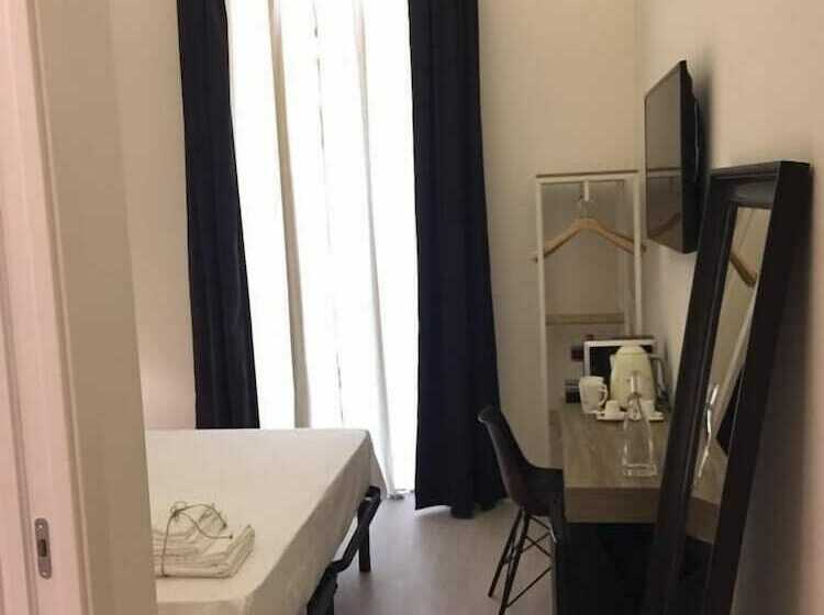 اتاق استاندارد با بالکن, Gatto Bianco Duchessa