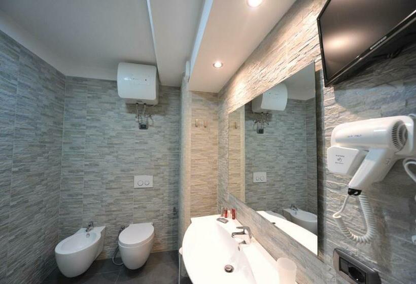 اتاق لوکس, Gatto Bianco Duchessa