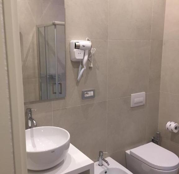 اتاق استاندارد با بالکن, Gatto Bianco Duchessa