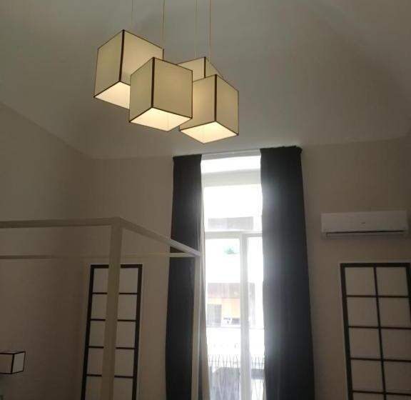 سوییت جونیور با بالکن, Gatto Bianco Duchessa