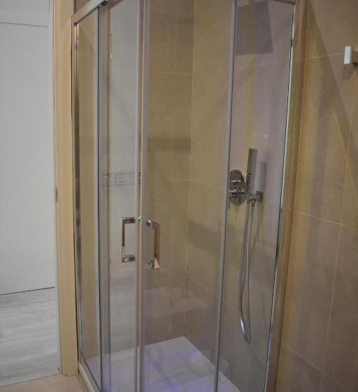 اتاق لوکس, Gatto Bianco Duchessa