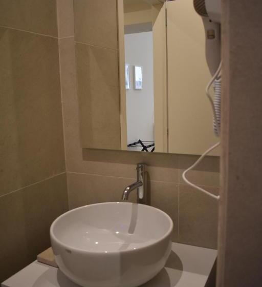 سوییت جونیور با بالکن, Gatto Bianco Duchessa