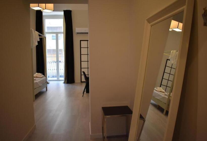 سوییت جونیور با بالکن, Gatto Bianco Duchessa