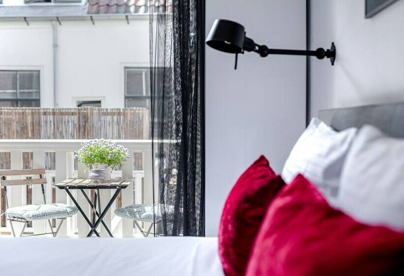 带阳台基本间, Boutique Hotel Zies