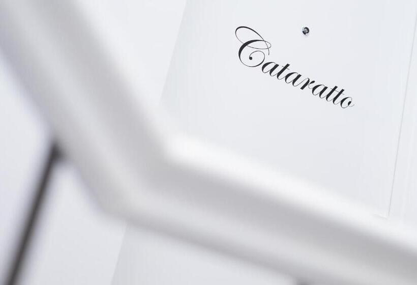 带阳台基本间, Boutique Hotel Zies