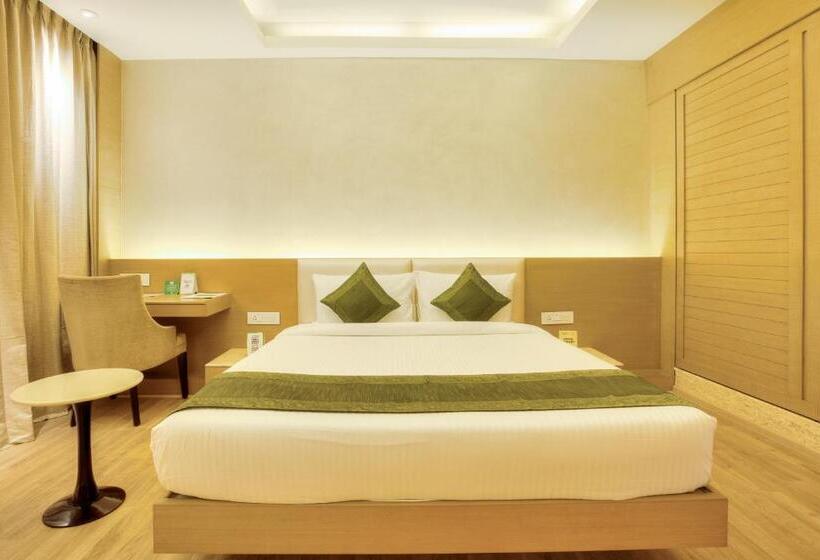 חדר דלוקס, Grand Bhabendra Alay