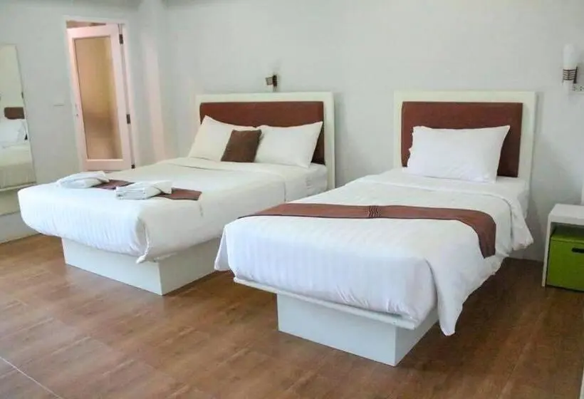 اتاق لوکس, Namthip Residence