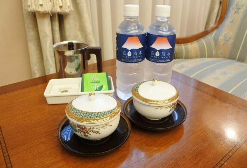 غرفة ديلوكس, Racine Shinmaebashi