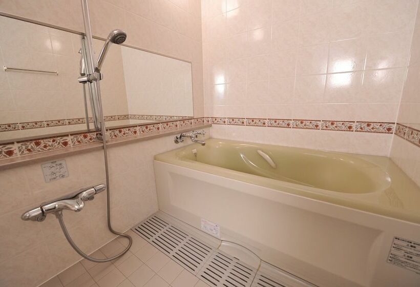 غرفة ديلوكس, Racine Shinmaebashi