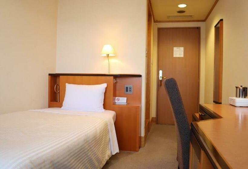 غرفة قياسية فردية, Racine Shinmaebashi