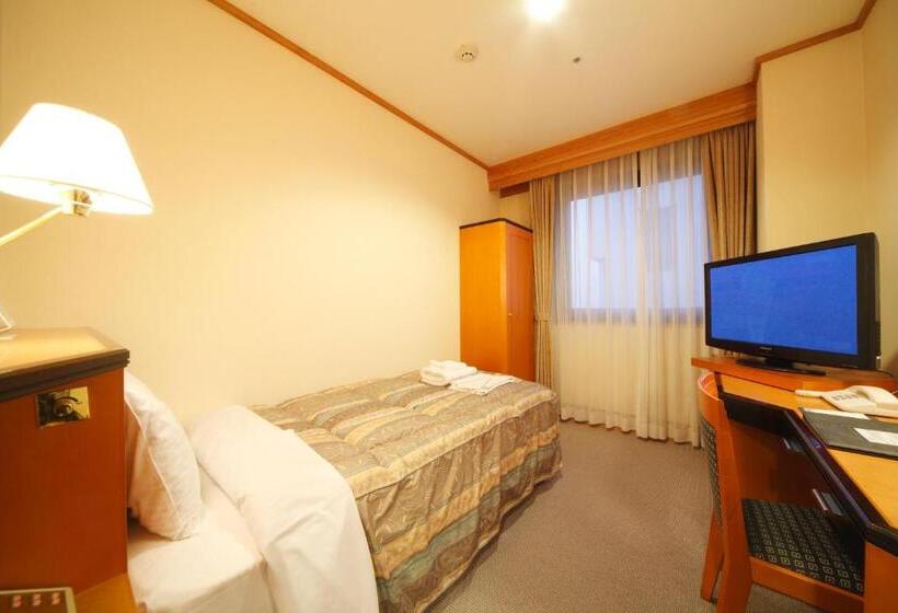 غرفة قياسية فردية, Racine Shinmaebashi