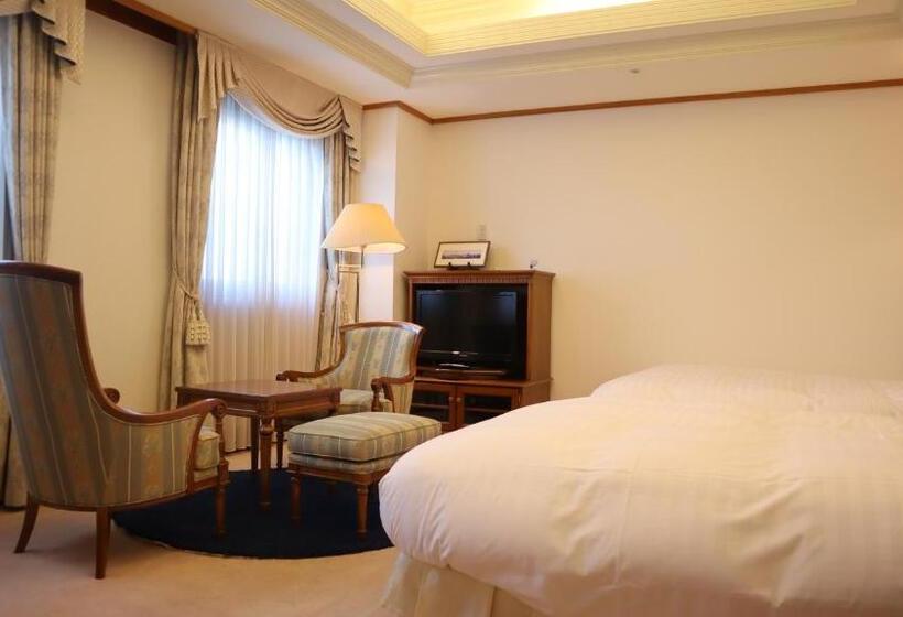 غرفة ديلوكس, Racine Shinmaebashi