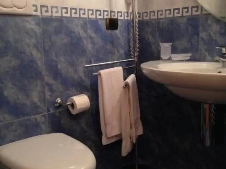 Standard Yhden Hengen Huone, Villa Elena
