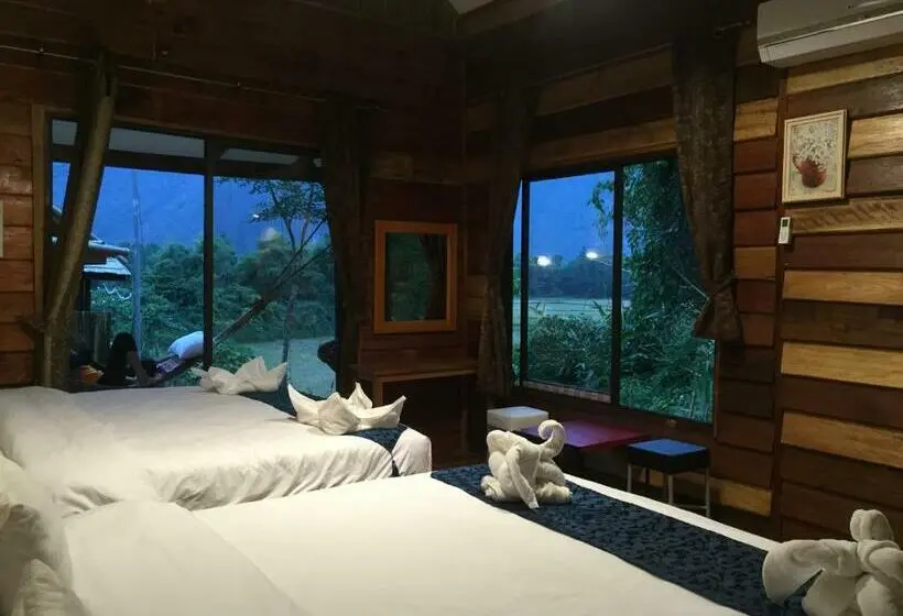スタンダードバンガロー, Phoxay Ngam Resort